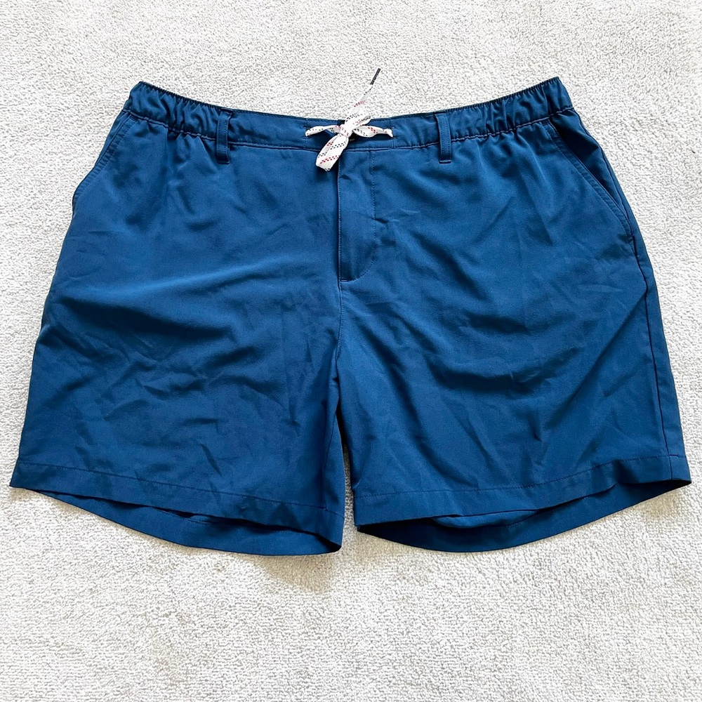 CHUBBIES NAVY SHORTS SIZE XXL CLASSIC STYLISH TRENDY CASUAL COOL EFFORTLESS